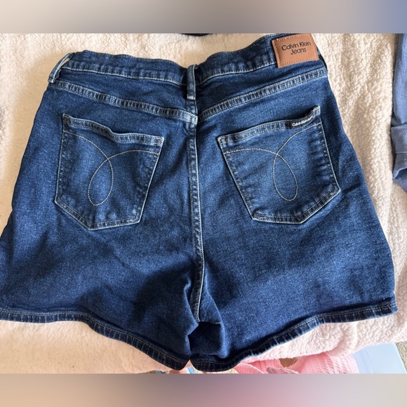 Calvin Klein Jeans Women's Blue Jean Shorts - Picture 2 of 3